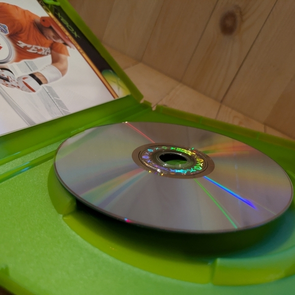 MVP 06 NCAA Baseball Xbox Game Used - Picture 5 of 5